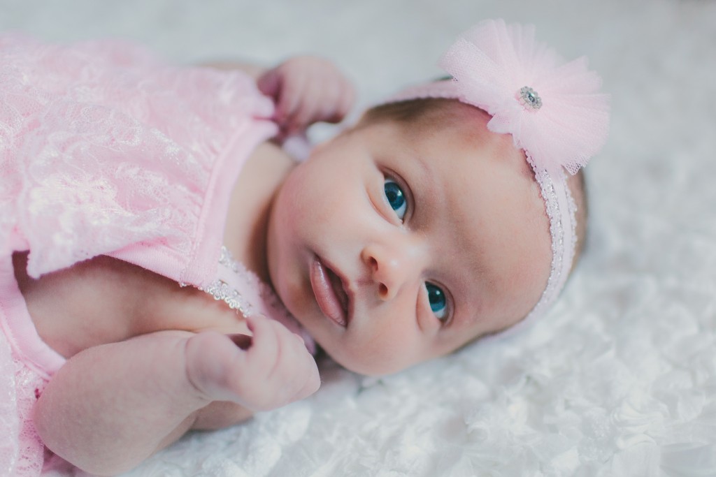 Addison Newborn | Lindsey Gomes Photography_0001