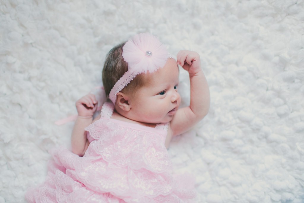 Addison Newborn | Lindsey Gomes Photography_0004