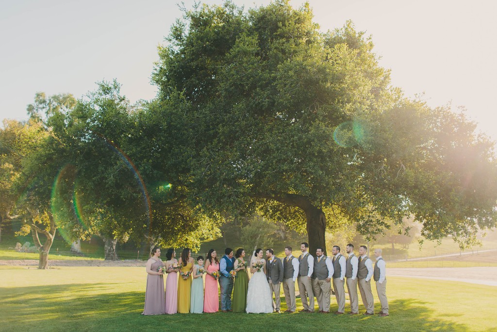 Sweet & Colorful Wedding| Lindsey Gomes Photography_0043